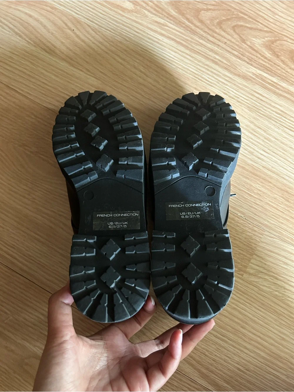French Connection Amanda Black Vegan Leather Platform Sole Shoes Size 6.5